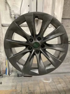 alufelni szinterezés porfestés